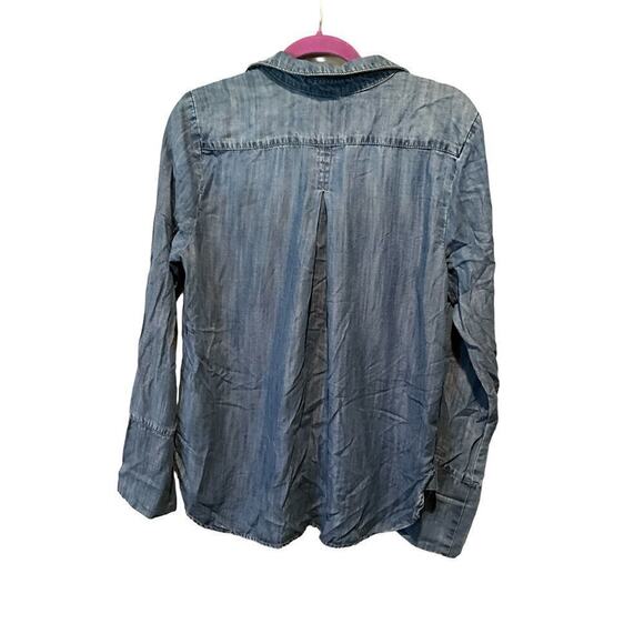 Cloth & Stone Shirt Women's Medium Blue Denim Tencel Pleated Classic Button-Up - Picture 2 of 5